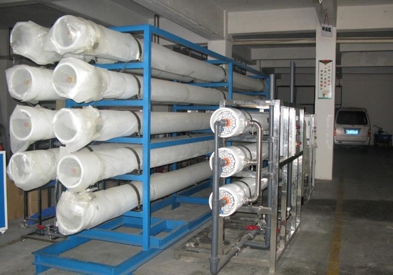 Unidade da osmose reversa do tratamento da água com uma capacidade de 1.4m3/H